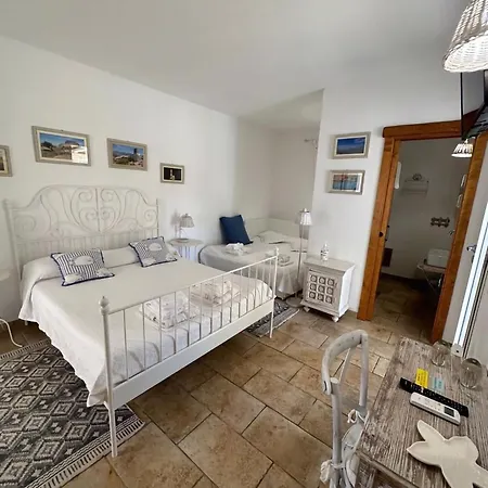 Guest house Monti Russu Natural *