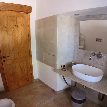 Monti Russu Natural Guest house Aglientu