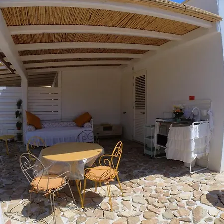 Monti Russu Natural Guest house